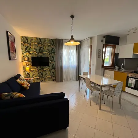 La Casa Al Mare Apartment Montesilvano Exterior photo